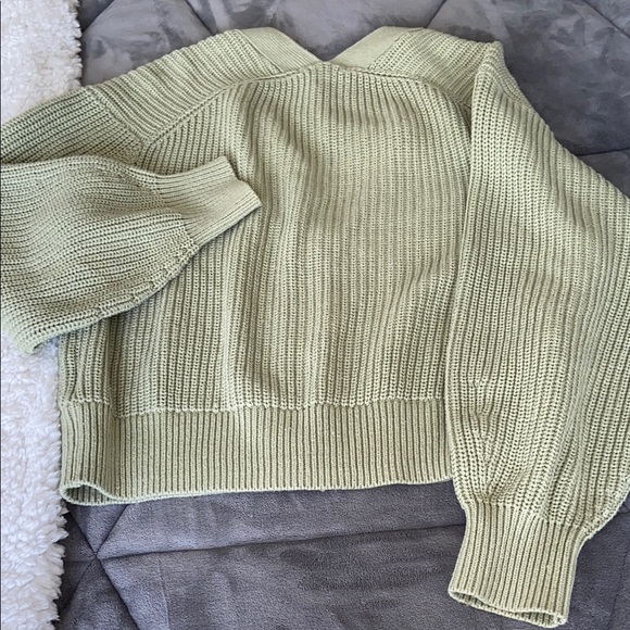 Olive Green Button-Up Women's Sweater - Picture 4 of 4
